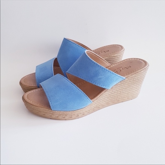 Mariella Shoes - 3 for $40 ✨ Mariella Made in Italy Wedge Slide Sandals